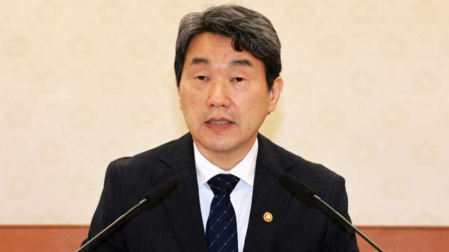 이주호 권한대행 “안정적 국정운영에 최선”<br>…긴급 NSC·국무회의 주재