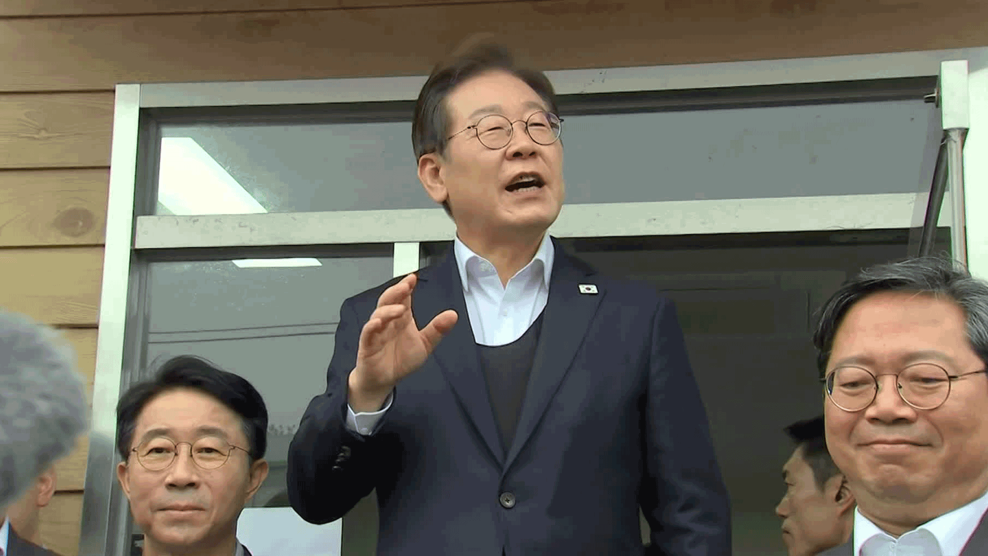 “김문수·한덕수 단일화는 ‘내란연대’”…양평 고속도로 의혹 직격