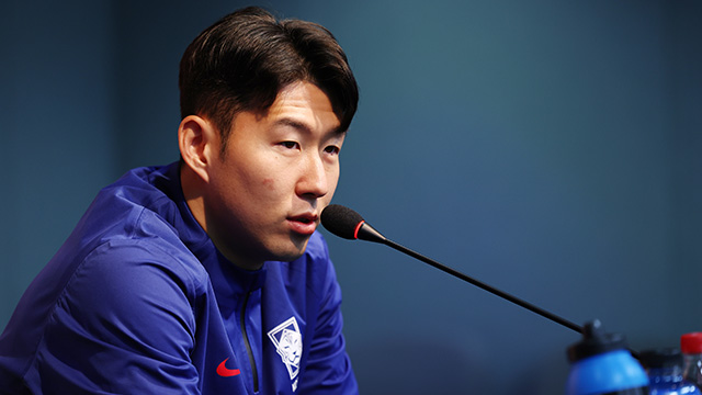 “돈 안 주면 임신 폭로” 손흥민 협박 일당 체포…구속영장 신청 기사 이미지