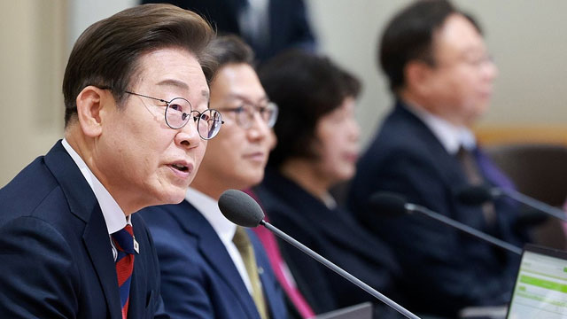헌법재판관 후보자 3명 압축…이 대통령 사건 변호인도 포함