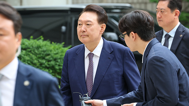 윤석열 전 대통령 체포영장 기각…특검 “28일 오전 출석 요구”