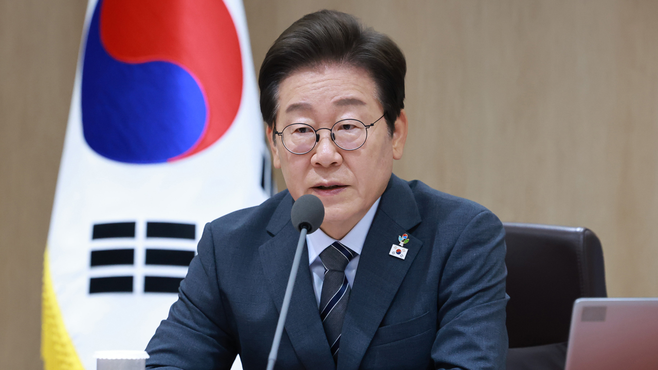 [단독] “이 대통령, 주요국에 특사파견 예정…미·일 특사 막판 조율”