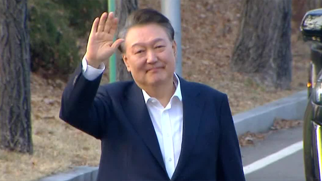 내일 구속영장 심사…윤 전 대통령 직접 나온다