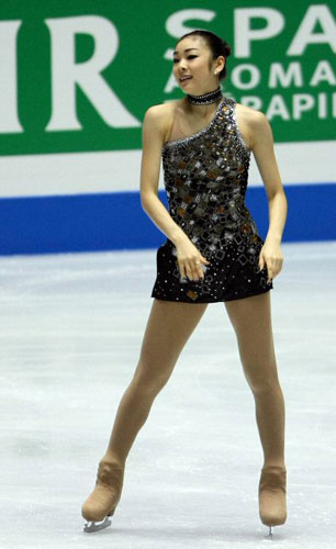 4일 일본 도쿄 요요기 제1체육관에서 열린 '2009 ISU 그랑프리 파이널'에 출전한 피겨퀸 김연아가 쇼트 프로그램을 마친 후 아쉬운 표정을 짓고 있다.