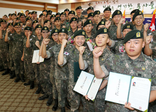 전역연기장병 특채 그 후, 세심한 배려 아쉬운 SK·롯데