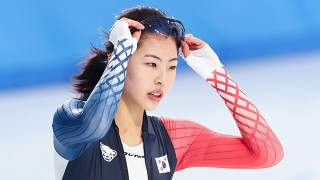 이나현·김민선, 스피드스케이팅 여자 100m서 0.004초 차이 금·은