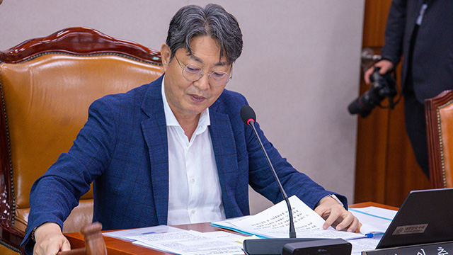 민주당 이춘석 “특검 영장 기각하는 사법부, 안 바뀌면 ‘특별재판부’ 도입”