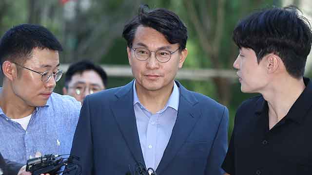 김건희 특검, ‘윤석열 부부 공천개입 공범’ 의혹 윤상현 의원 15시간 소환조사