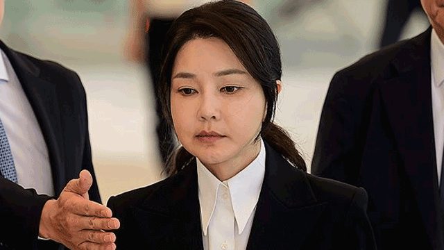특검팀 “김건희 여사 구속 기간 8월 31일까지 연장”