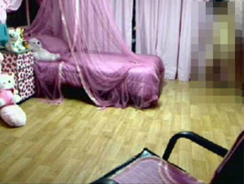 인터넷 개인방송 ‘아프리카’서 전라 노출 사고 