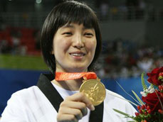 황경선 ‘진통제 금 투혼’ 3주후 수술 결정 