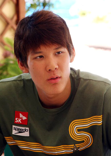 2009로마 세계수영선수권대회에 출전한 마린보이 박태환이 남자 자유형 1,500m예선 경기를 하루 앞둔 31일 오후(현지시각) 로마 시내 한 호텔에서 기자들과 인터뷰를 하고 있다. 