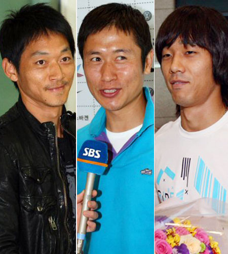 5일 김남일, 이영표, 박주영이 세네갈과의 축구 대표팀 평가전을 위해  입국하고 있다. 
