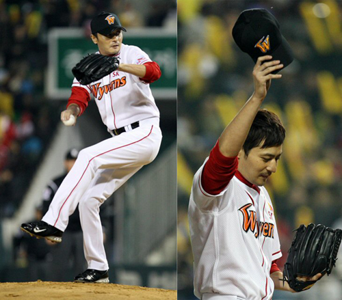 23일 오후 서울 잠실야구장에서 열린 2009 한국시리즈 6차전 기아와 SK의 경기에서 배우 장동건이 시구를 하고 있다. 